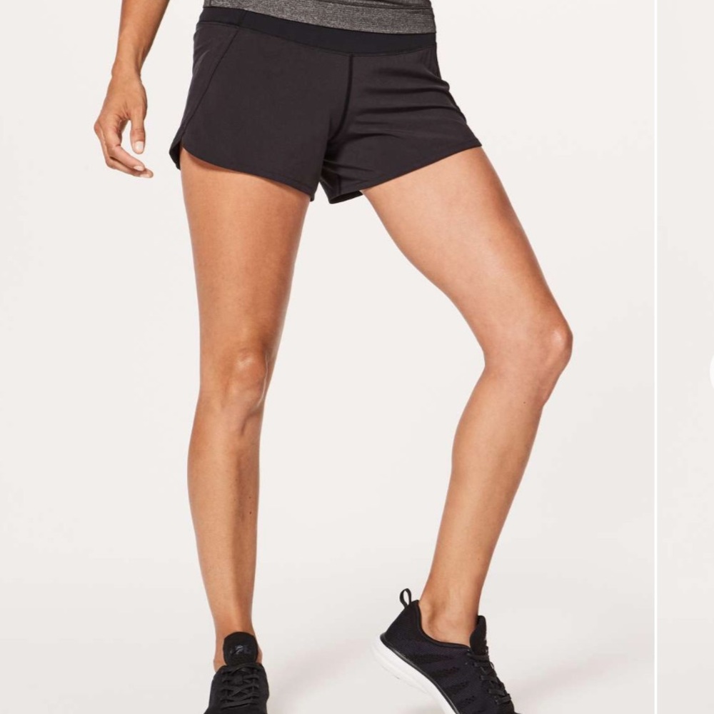 Black run times lululemon shorts
